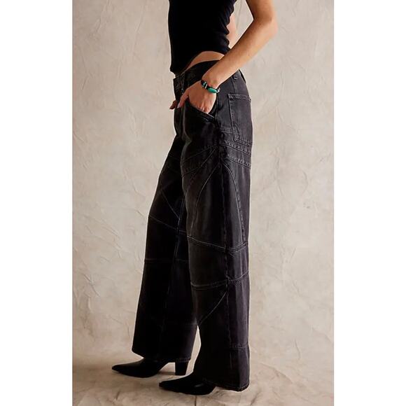 Free People We the Free UNKNOWN REASONS Moto Loose Straight Jeans 29 NWT $158 - Picture 3 of 5